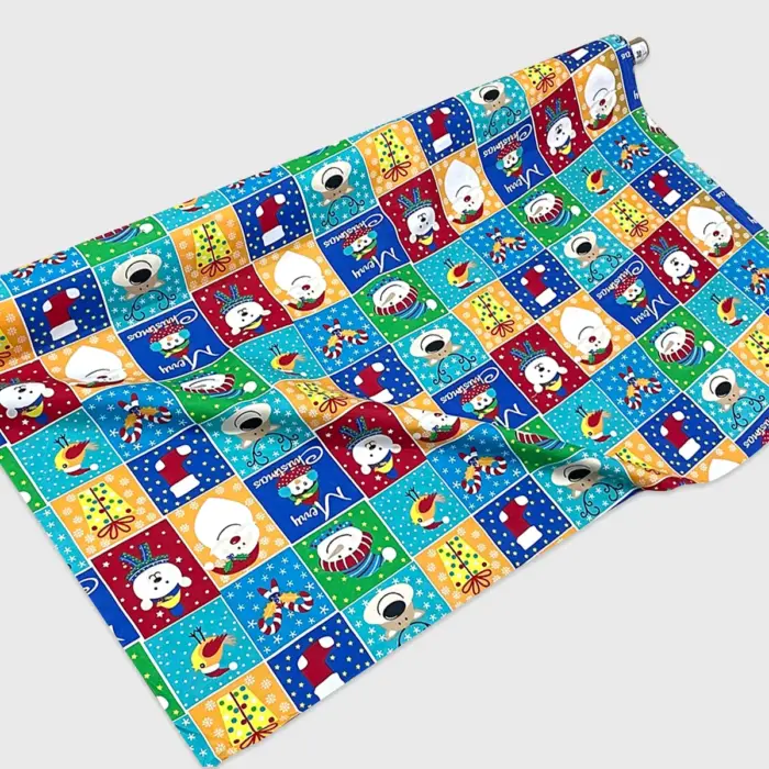 Tela Algodón Candy Navideño “Mosaico de Sueños Navideños” 120 cm – Ideal para Manualidades, Manteles y Prendas Creativas - Rollo 30 m Modatelas